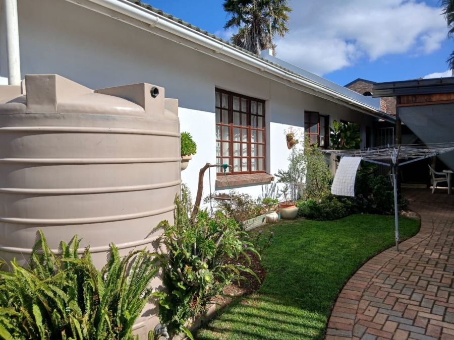 3 Bedroom Property for Sale in Noorsekloof Eastern Cape